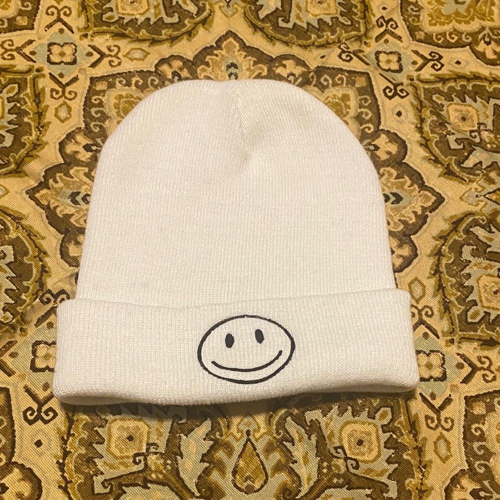 White Smiley Face (Smile) Cuffed Beanie